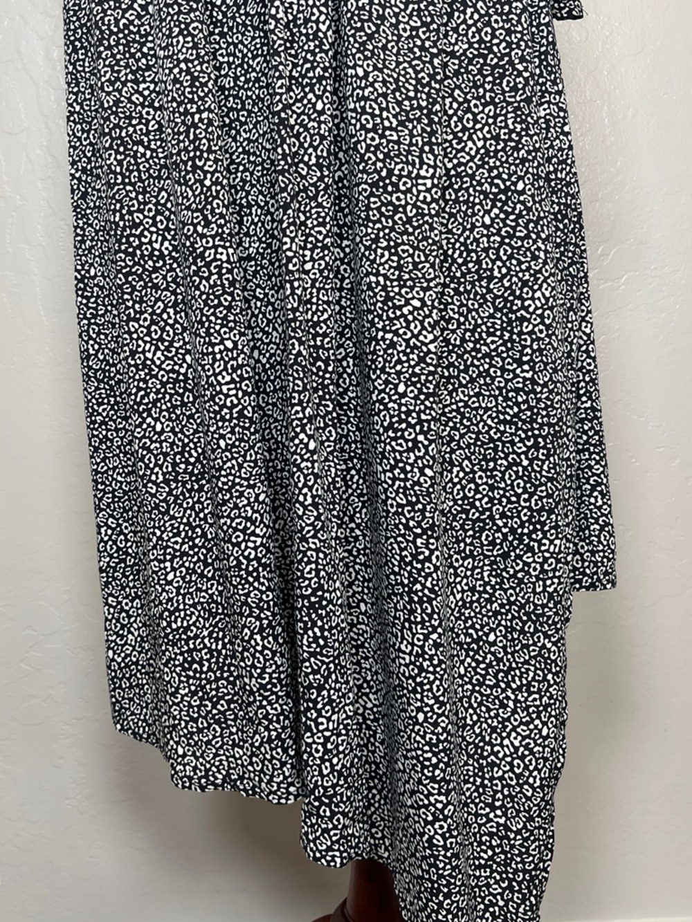 NOM Size L Black Animal‎ Print Beatrice Asymmetrical Nursing Maternity Dress - Picture 6 of 13